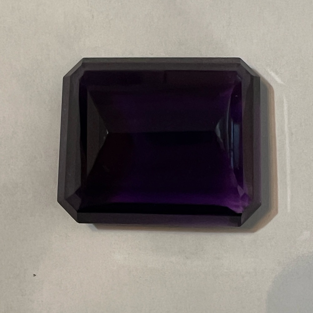 Elegant Deep Purple Amethyst Gemstone!!! - Picture 3 of 3